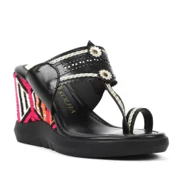 Kolha Women's AASHI Black Kolhapuri Sandals image 2
