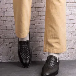 La Botte Men's Black Casual Loafers-picture-16