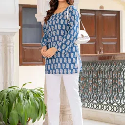 KALINI Print Ethnic Cotton Top image 2