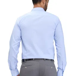 Park Avenue Blue Slim Fit Texture Shirt image 2