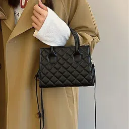 Styli Black Quilted Handbag-picture-38