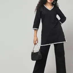 SQew V Neck Pure Cotton Top & Trousers Co-ords image 4