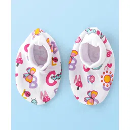 Babyhug Interlock 100% Cotton Knit Cap Mittens & Booties Set Butterfly & Caterpillar Print - White image 4