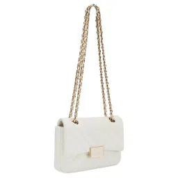 Guess Vanilla French Gwyn Quilted Shoulder Bag image 2