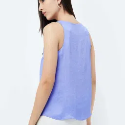 Code by Lifestyle Blue Plain Top image 2