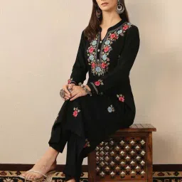 Libas Black Straight Fit Embroidered Kurta image 4