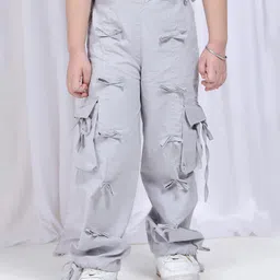 NEUDIS Cotton Pockets Detailed Solid Cargo Pants - Grey-picture-31