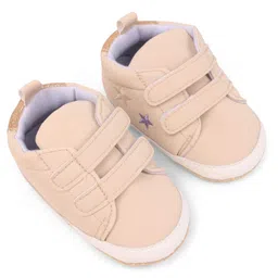 Cute Walk by Babyhug Booties with Velcro Closure - Beige-picture-10