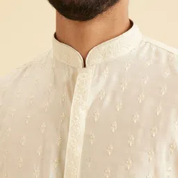 Manyavar Adults-Men Woven Design Embroidered Kurta with Pyjamas image 4