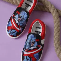 Kidsville Kids Captain America Printed Black & Red Slip-On Shoes-picture-30