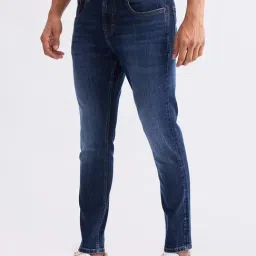 Spykar Dark Blue Cotton Slim Fit Jeans image 4