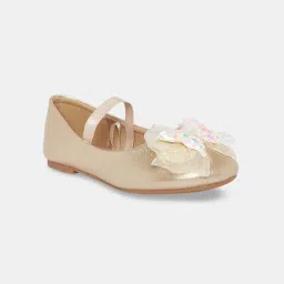 Pantaloons Junior Girls Gold Casual Wear Shoe image 2