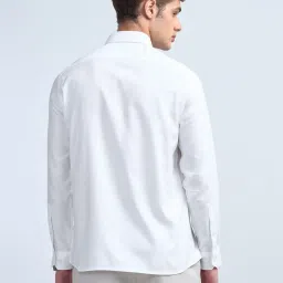 Arrow White Cotton Slim Fit Self Pattern Shirt image 2