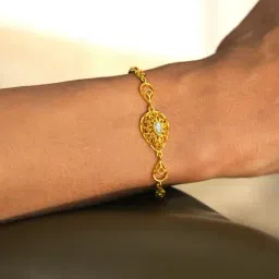 Shaya 92.5 Sterling Silver Queen of Checklists Flexible Fit Bracelet for Women-image-77