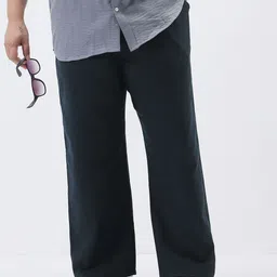 Urbano Plus Men Loose Fit Easy Wash Trousers-image-36