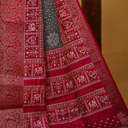 Anouk Rustic Bandhani Zari Silk Blend Patola Saree image 4