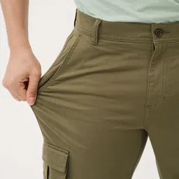 The Pant Project Men Sap Green Relaxed Fit Stretch Cargo Pants image 3