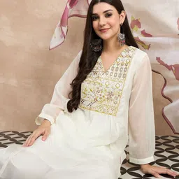 Anouk Floral Yoke Design Empire Thread Work Anarkali Kurta With Palazzos & Dupatta image 5