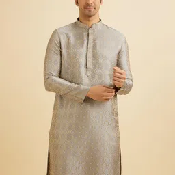 Manyavar Ethnic Motifs Woven Design Mandarin Collar Kurta With Pyjamas image 5