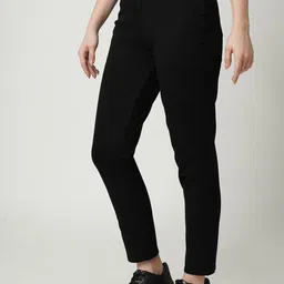 Kraus Jeans Women Slim Fit High-Rise Clean Look Jeans image 5