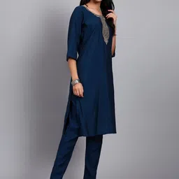 BANJANAN Women Ethnic Motifs Embroidered Regular Thread Work Kurta with Trousers image 5