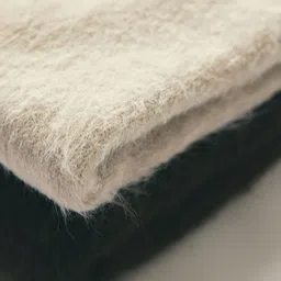 H&M Loose Fit Fluffy Sweater Vest image 5