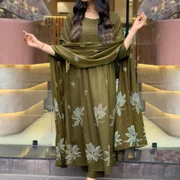 SZN Women Floral Printed Pleated Kurta with Trousers & With Dupatta image 2