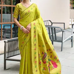 Kalista Ethnic Motifs Zari Silk Blend Handloom Paithani Saree-picture-31