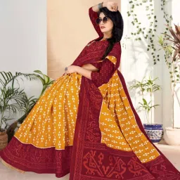 Satrani Turmeric Yellow & Maroon Pure Cotton Printed Saree With Unstitched Blouse image 3