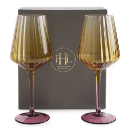 Pure Home And Living Gold Glass Wine Glasses image 3