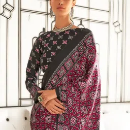 Saree Mall Pink Printed Sarees With Unstitched Blouse image 3