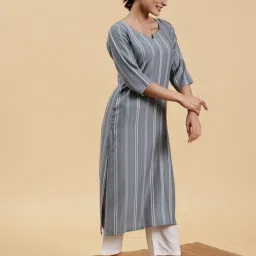 Libas Grey Striped Kurta image 3