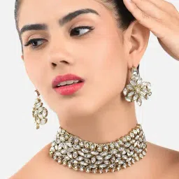 Zaveri Pearls Antique Gold Tone Mesmerising Choker Necklace & Earring Set-ZPFK8925-picture-26