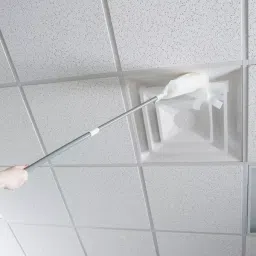 Unger Pro Duster With Sleeve Extendable White Lambswool, LWDUR image 2