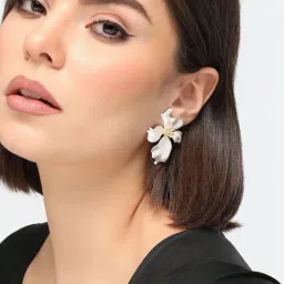 Sohi Gold Plated Casual Designer Stone Stud Earrings image 3