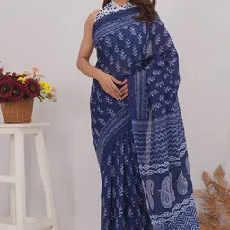 Vanedik Floral Pure Cotton Block Print Saree-picture-36