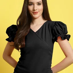 Metronaut Women Pack Of 2 Sweetheart Neck Crop Top image 2