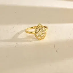 P.N.Gadgil Jewellers 18k (750) Yellow Gold Lattice Dew Cocktail Ring-image-56