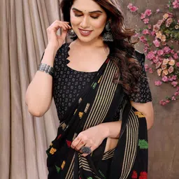 LeeliPeeri Designer Floral Printed Saree image 2