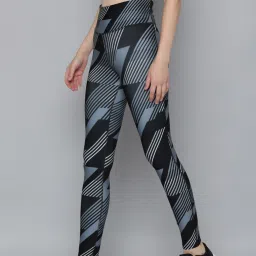 Reebok Black Printed Sports Tights image 3