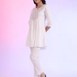Aurelia White Cotton Blend Embroidered Kurti image 3