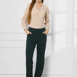 FITHUB Women Solid High-Rise Bootcut Trousers image 4