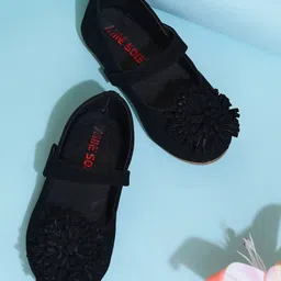 Mine Sole Floral Applique Detailed With Velcro Closure Mary Jane Ballerinas - Black-picture-12
