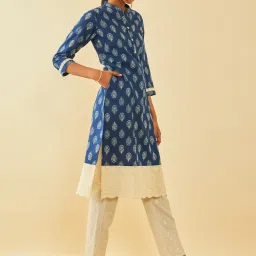 Soch Indigo Cotton Floral Printed Mandarin Collar Straight Kurta image 3
