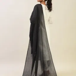 Jaypore Black Embroidered Phool Patti Dupatta image 2