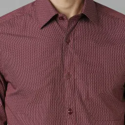 Louis Philippe Mid Maroon Cotton Regular Fit Printed Shirt image 3