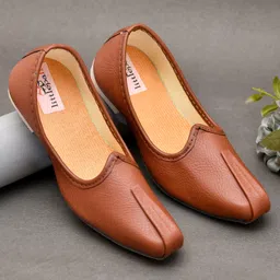 Little Palz Textured Mojaris - Brown-picture-22