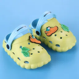 Cute Walk by Babyhug Back Strap Clogs with Applique - Limegreen image 2