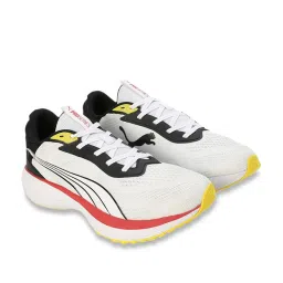 Puma Men's Galaxis Pro White Running Shoes image 3