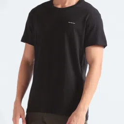 Calvin Klein Jeans Dark Juniper & Black Solid Regular Fit T-Shirt - Pack of 2 image 3